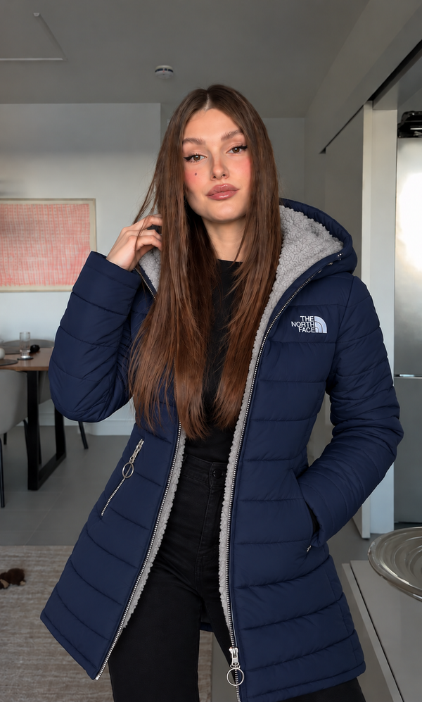 Emily R. | Navy, size XL